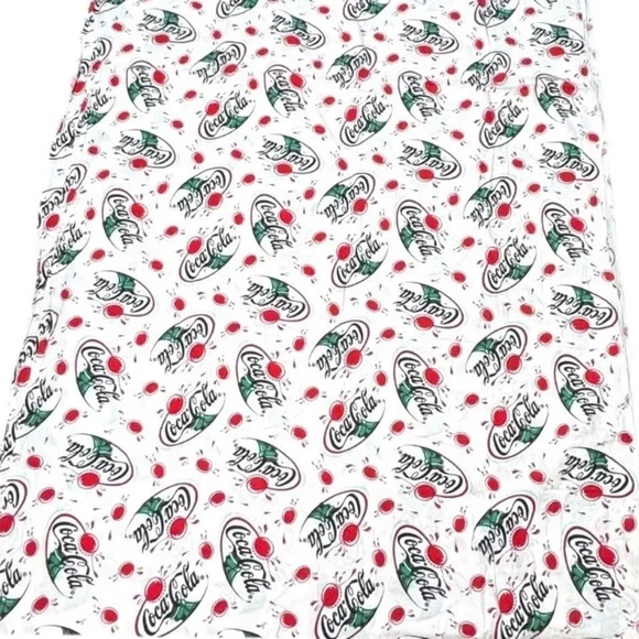 Vintage 90’s Coca Cola Flannel Fabric Classic Logo Print 1 Yard - Picture 4 of 5